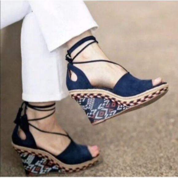 CAbi Shoes - CAbi Isla Wedge Navy Suede Espadrille Sandals Sz 7M